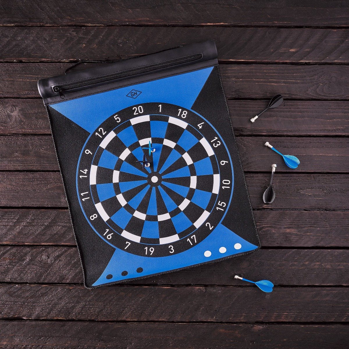 Gentlemen's Hardware Magnetic Dartboard Roll