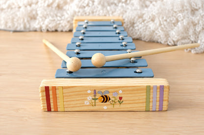 Buzzy Days 7 Piece Musical Set
