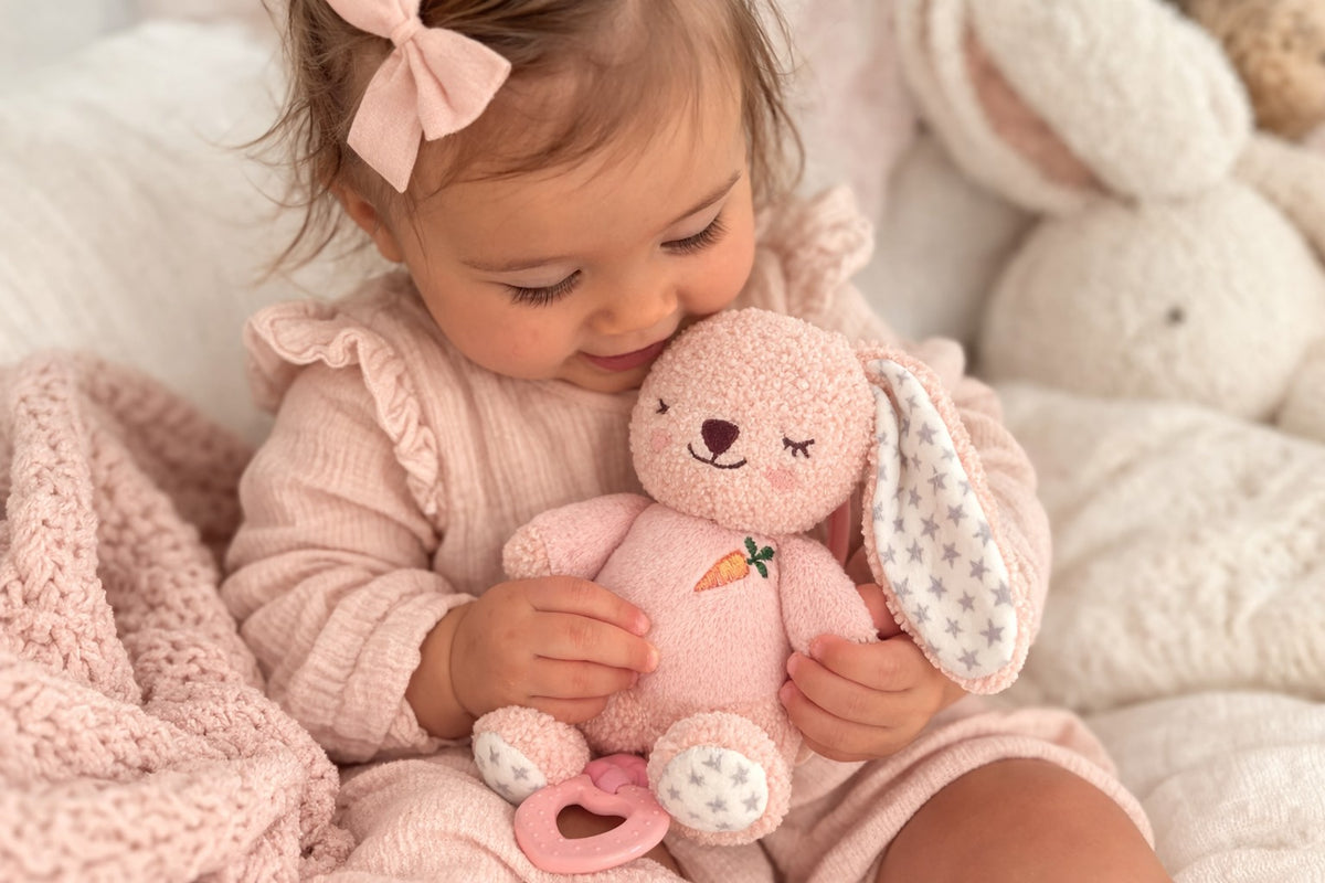 Snuggle Buddy Berry Bunny Jiggler