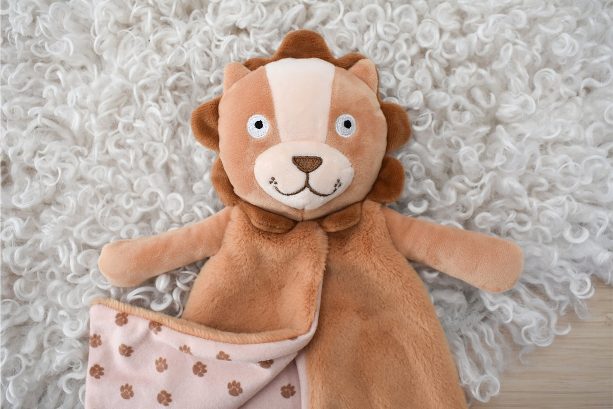 Hugsworth Lion Blanket