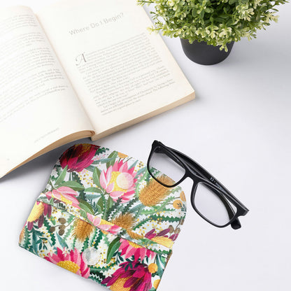 Diesel & Dutch Bushland Botanicals Velour Glasses Case