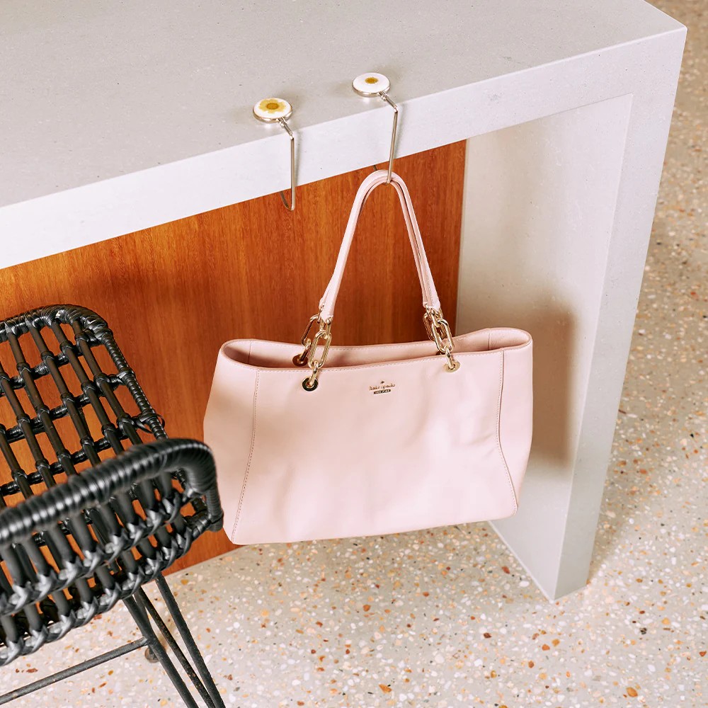 Resin Flower Handbag Hanger - Chrysanthemum