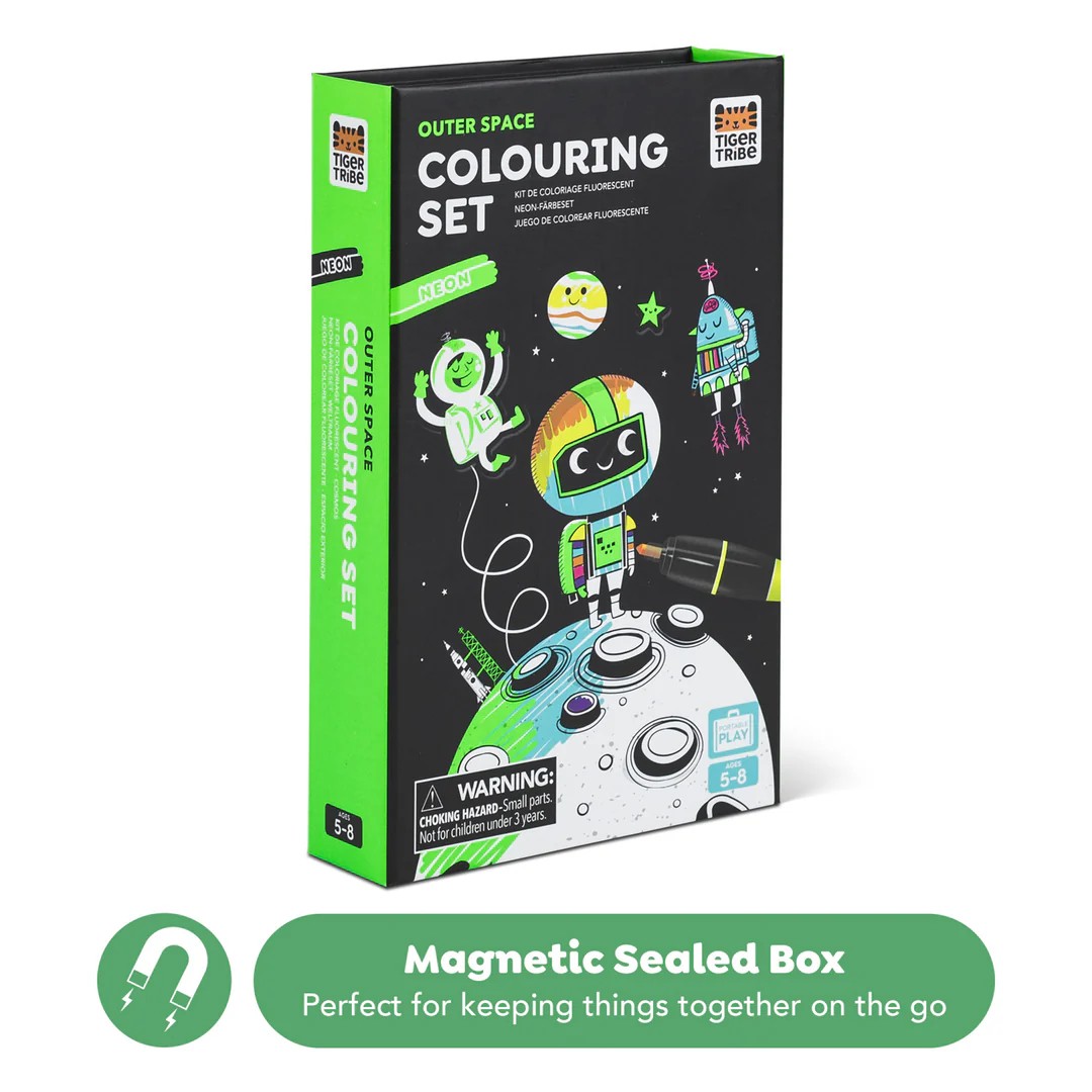 Outer Space Colouring Set